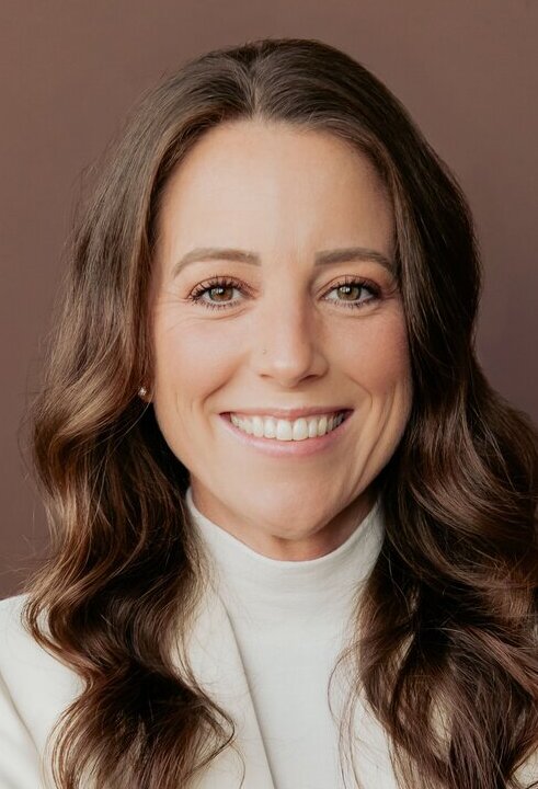 Caitlin Nichol